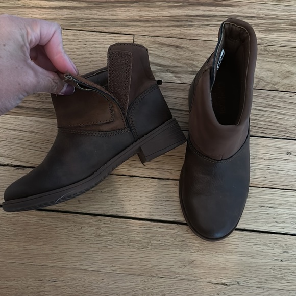 Worn a few times ! - Picture 4 of 5